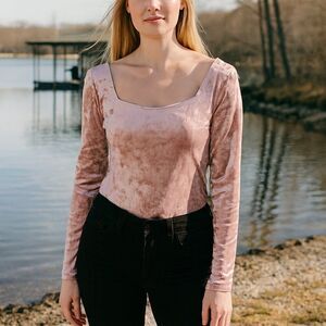 Francesca's Pink Crushed Velvet Long Sleeve XL Juniors